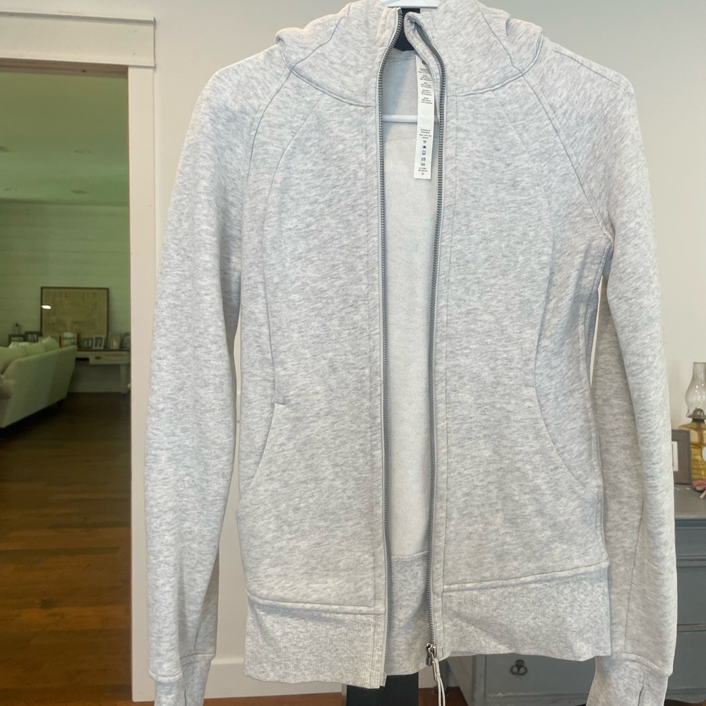 Lululemon full zip Scuba with hoodie